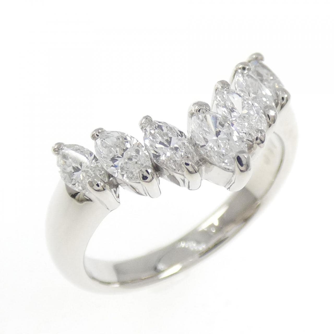 PT900 ダイヤモンド リング 1.00CT