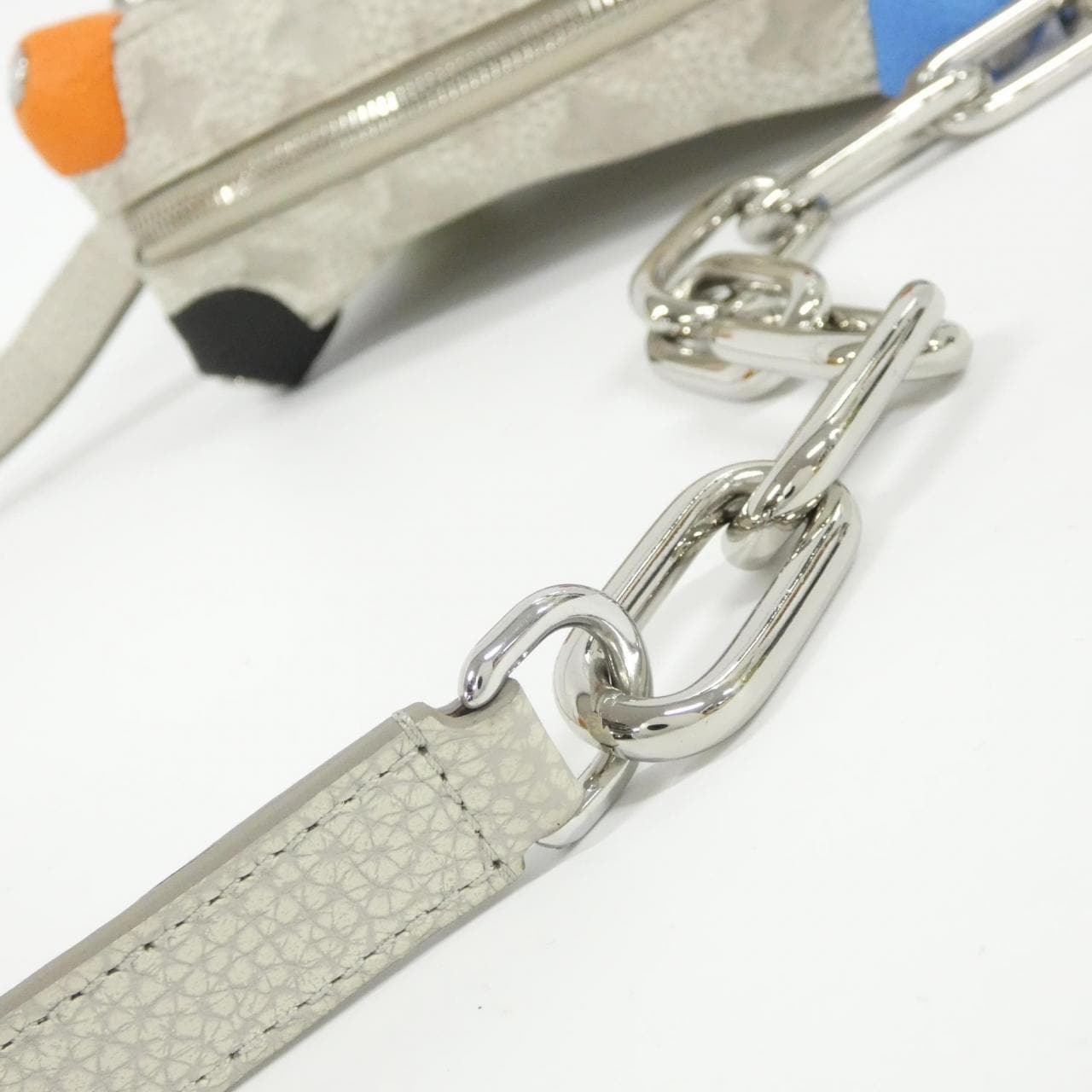 ルイヴィトン トリヨン クライミング ミニ ソフトトランク M81606 ショルダーバッグ