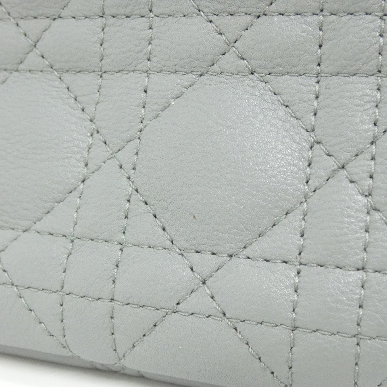 Christian DIOR DIOR Caro 中号 M9242UWHC 单肩包