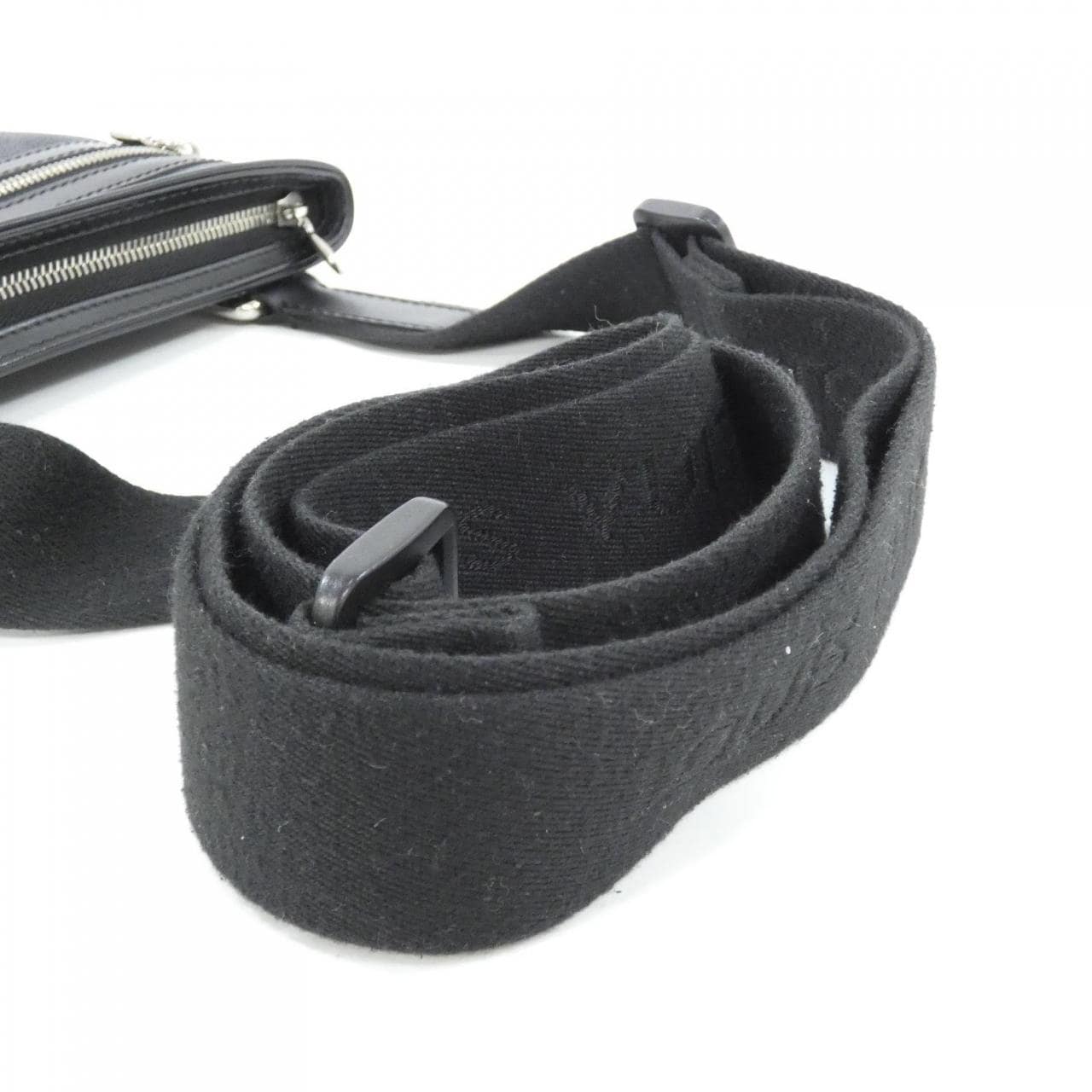 ルイヴィトン ダミエ グラフィット トマス N58028 ショルダーバッグ