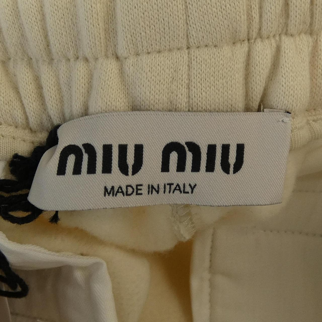 ミュウミュウ MIU MIU MJP276 102J ショートパンツ