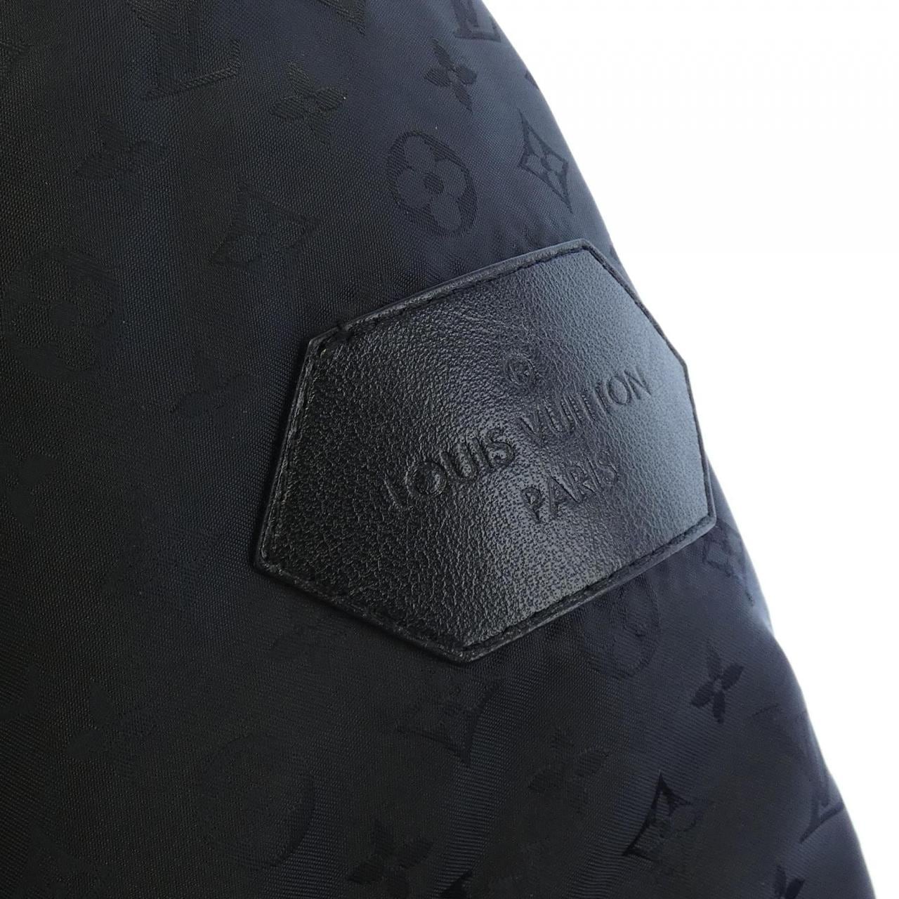 ルイヴィトン LOUIS VUITTON モノグラムスラップスリーブオーバーサイズ FJOW09VUM ダウンコート