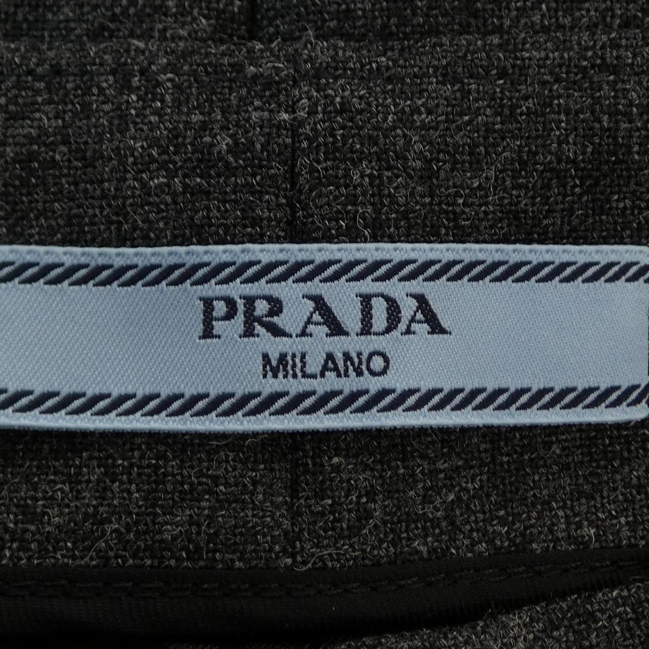 プラダ PRADA P108J SOOO 11CZ スカート