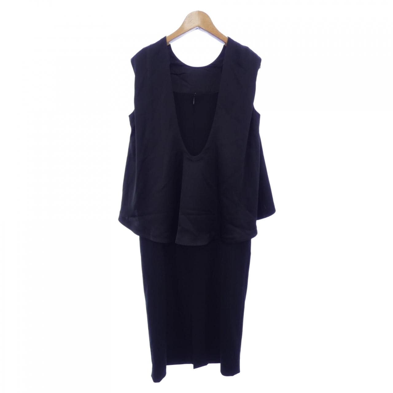 ベイジュ BEIGE. ワンピース