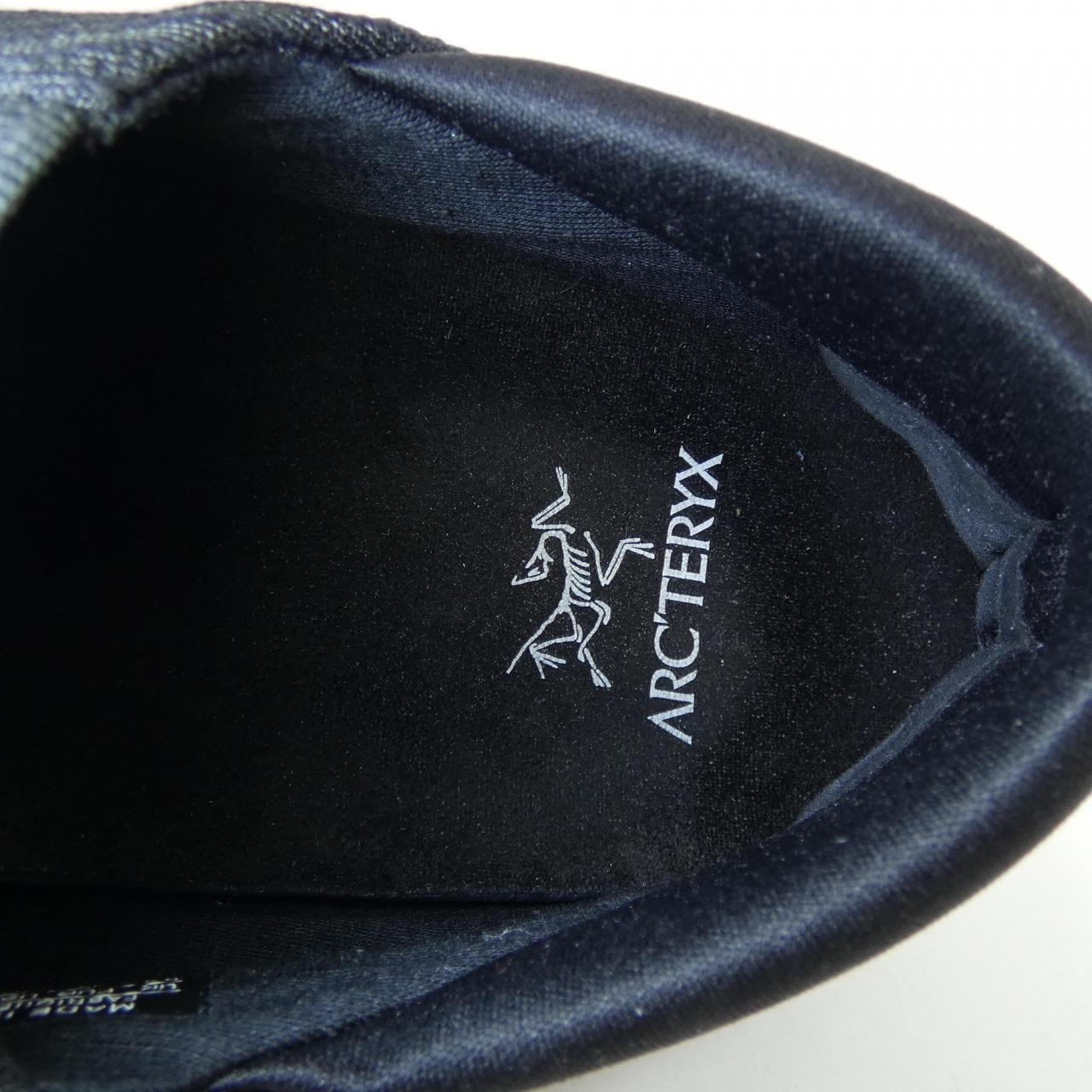 アークテリクス ARC'TERYX シューズ