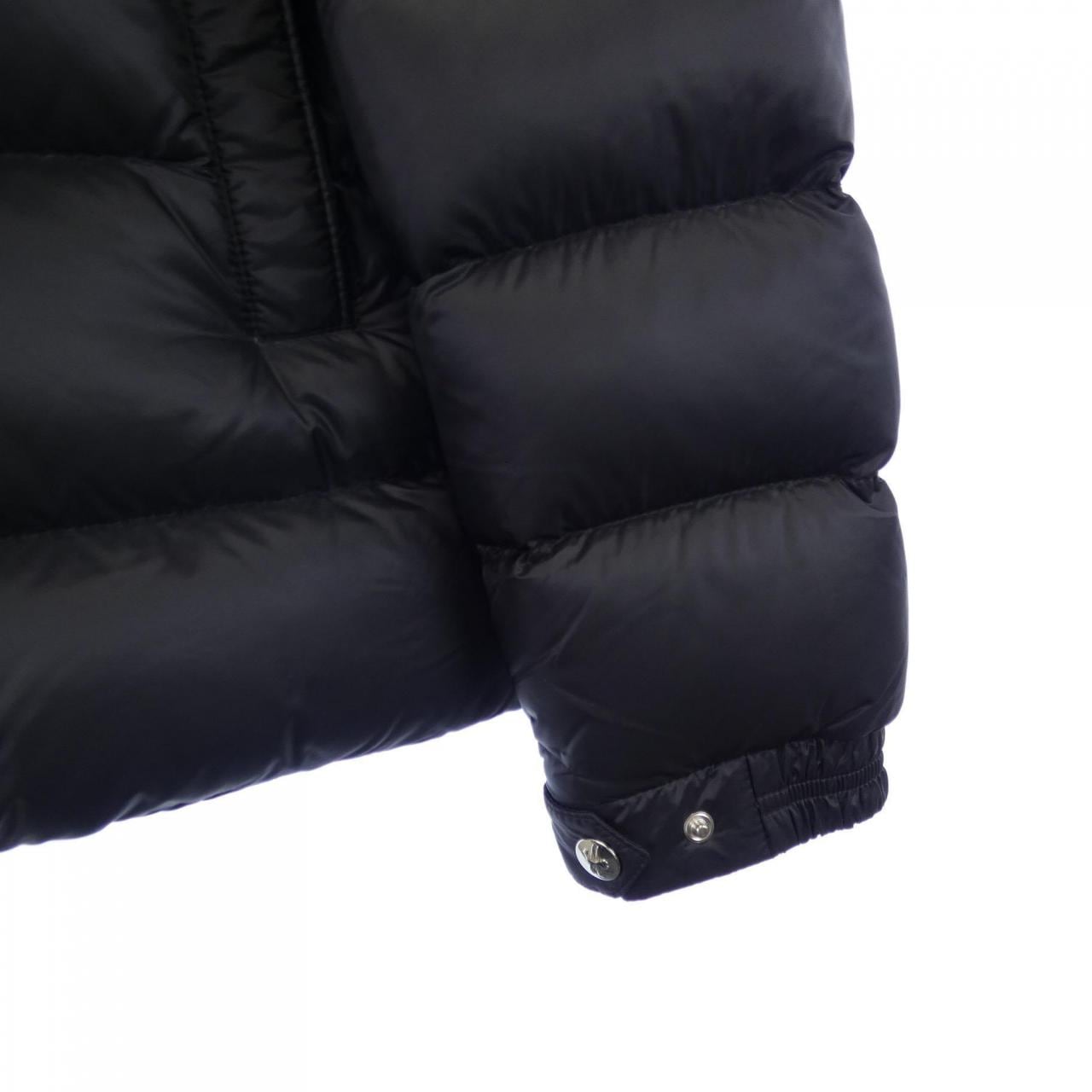 モンクレール MONCLER C0571 SASSIERE ダウンジャケット