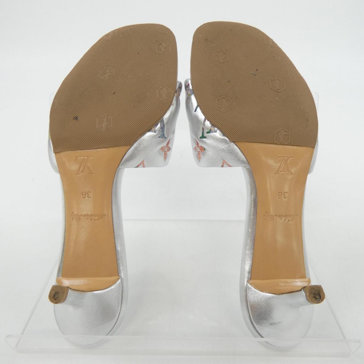 ルイヴィトン LOUIS VUITTON メタリックラムレザー リバイバルライン サンダル