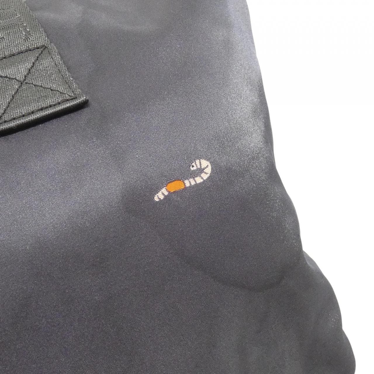 ロエベ フォルド ショッパー マンドレイク B507Q25X03 バッグ