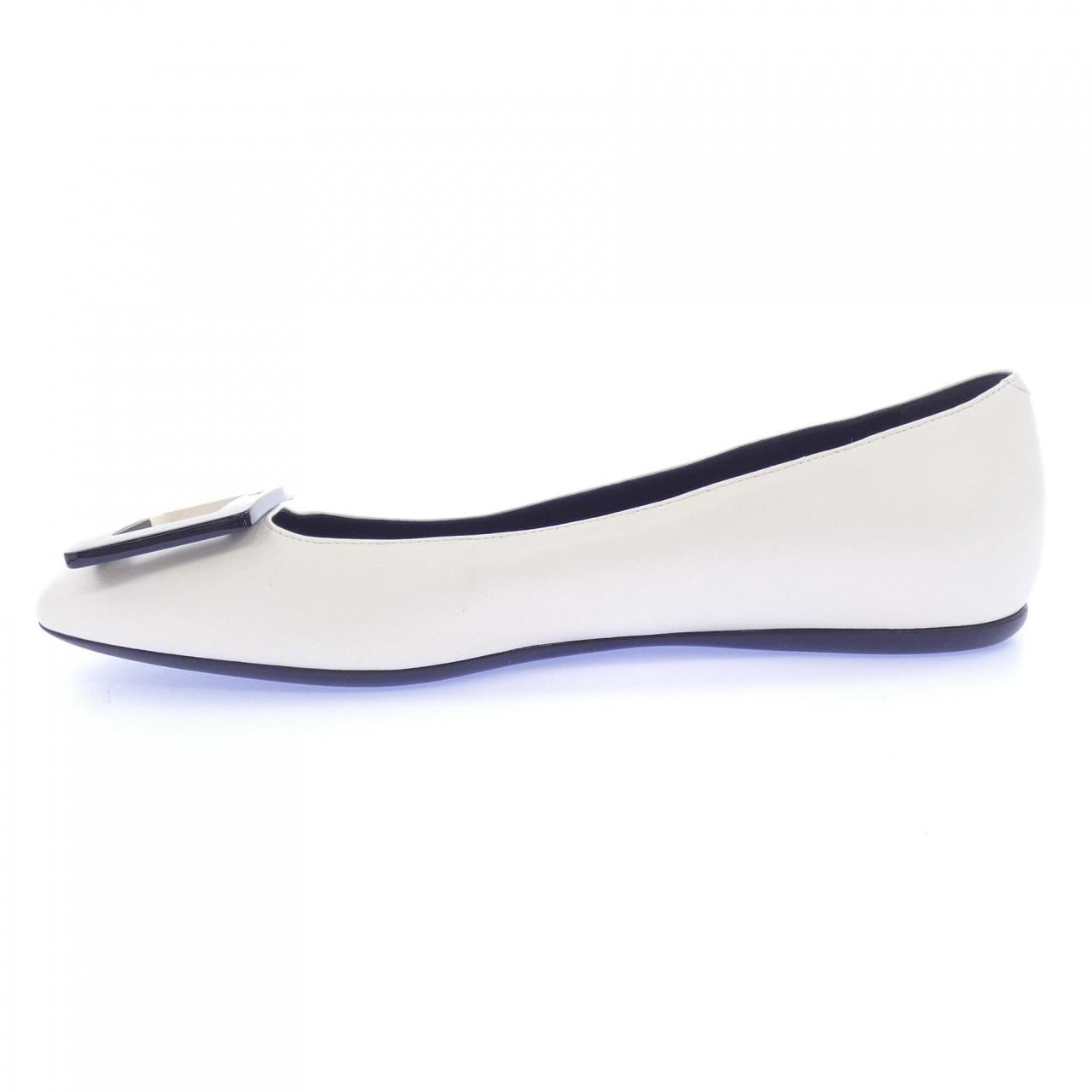 ロジェヴィヴィエ ROGER VIVIER フラットシューズ