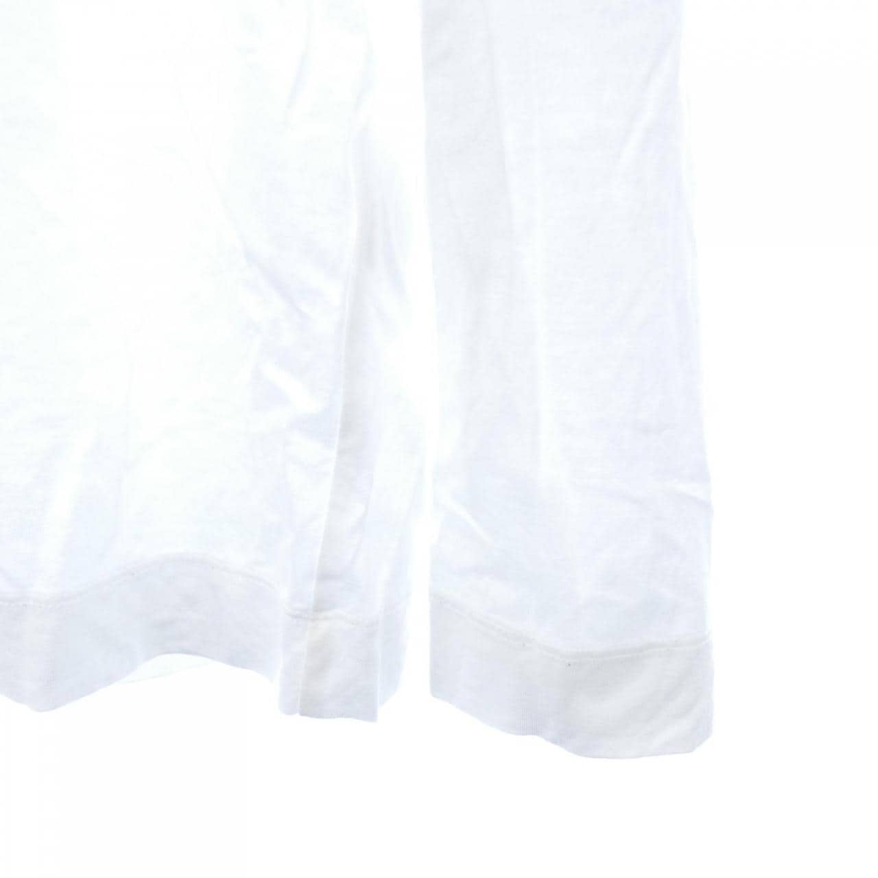 エンポリオアルマーニ EMPORIO ARMANI Tシャツ