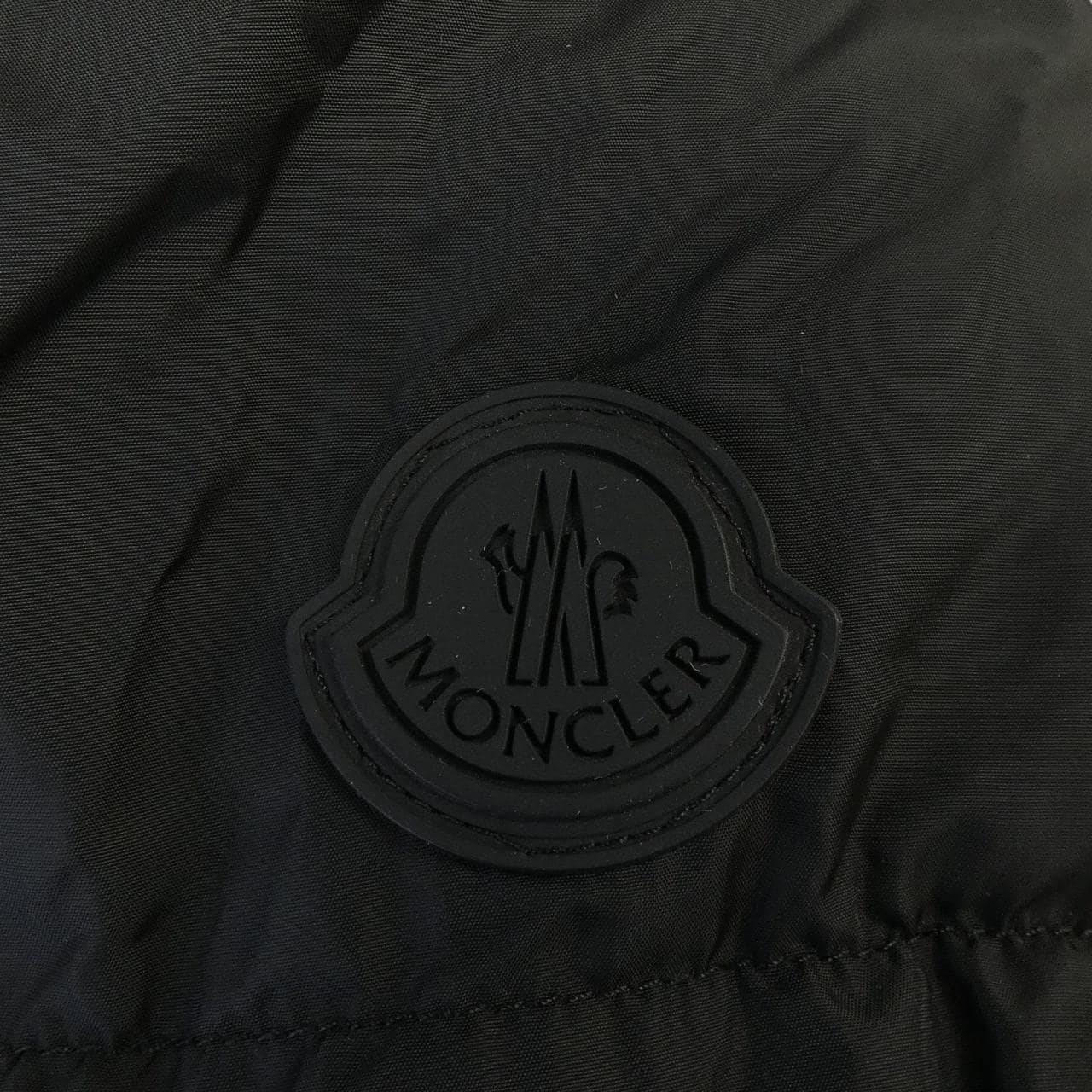 モンクレール MONCLER MONTCLA ダウンジャケット