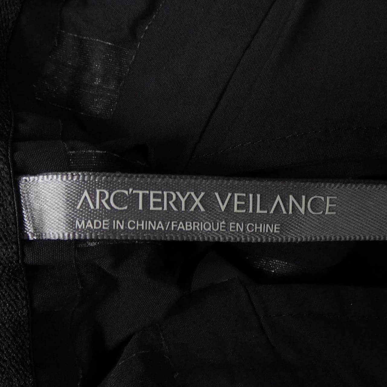 アークテリクスヴェイランス ARC'TERYX VEILANCE 28484-135045-02/22 ショートパンツ