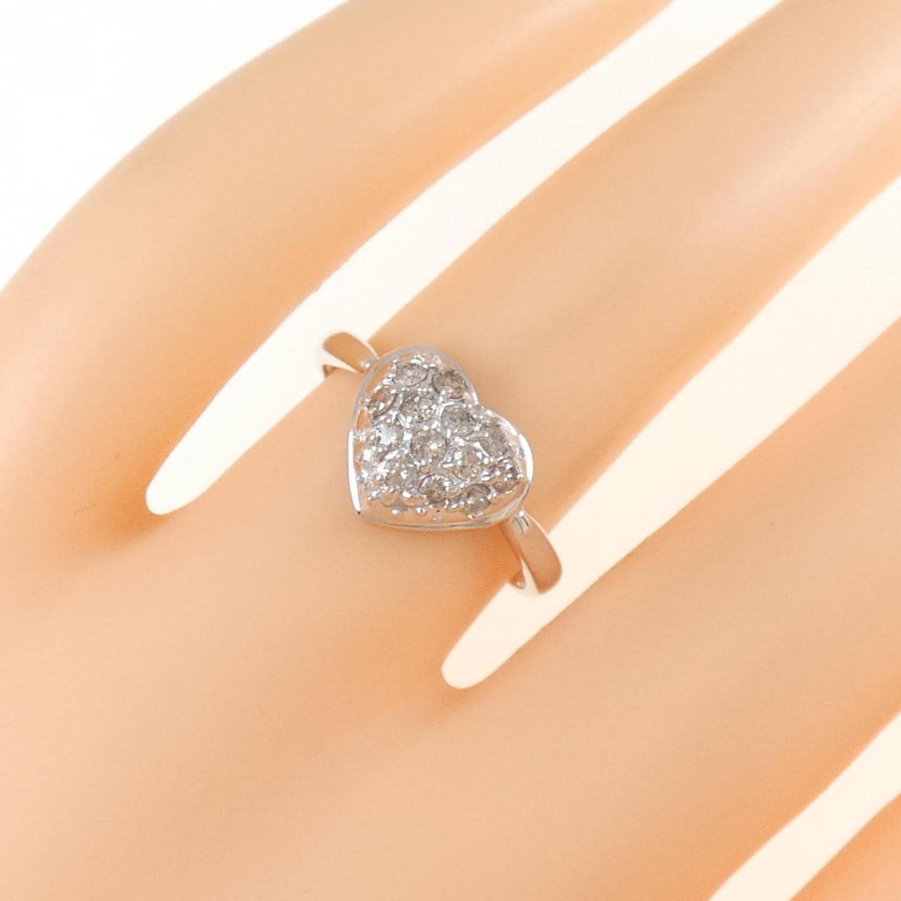 K18WG ハート パヴェ ダイヤモンド リング 0.30CT