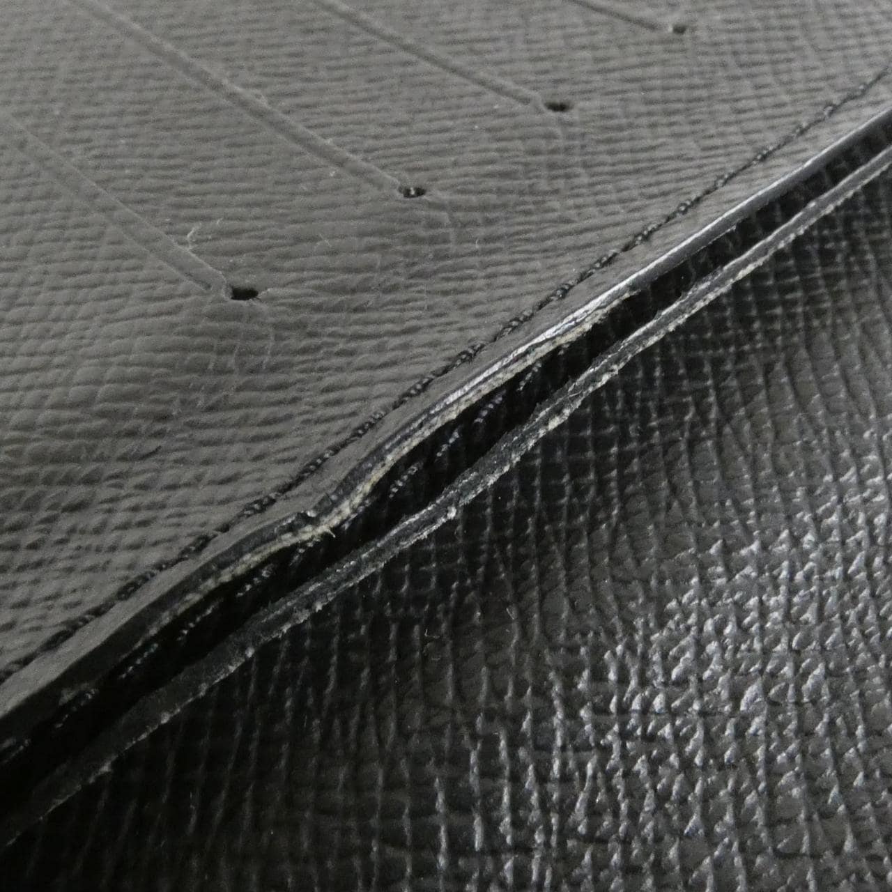 ルイヴィトン タイガ ポルトフォイユ ロン M30541 札入れ