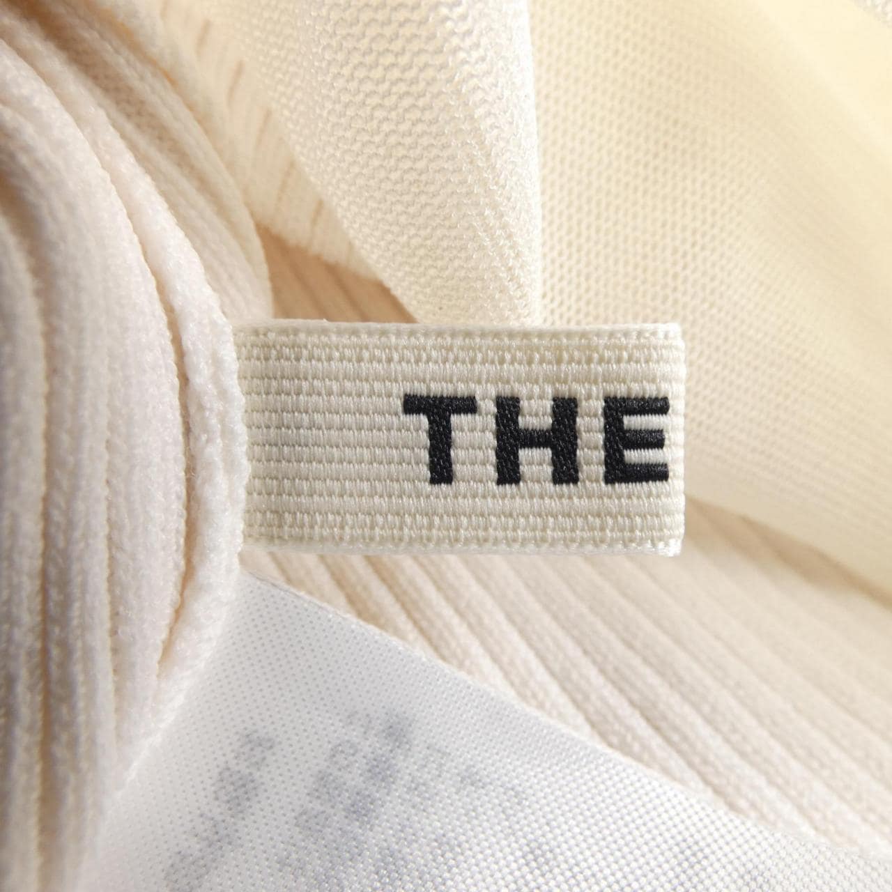 THE TOE トップス