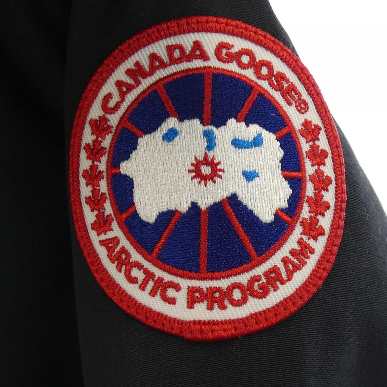 カナダグース CANADA GOOSE ダウンコート