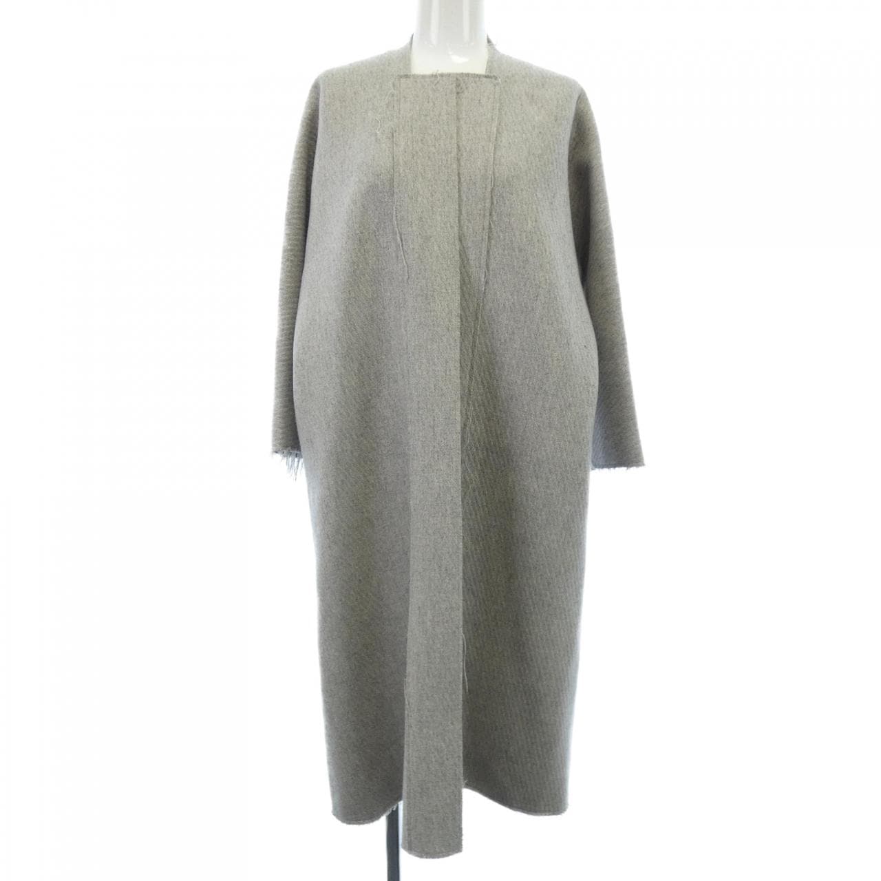 メゾンラビカイルー MAISON RABIH KAYROUZ コート