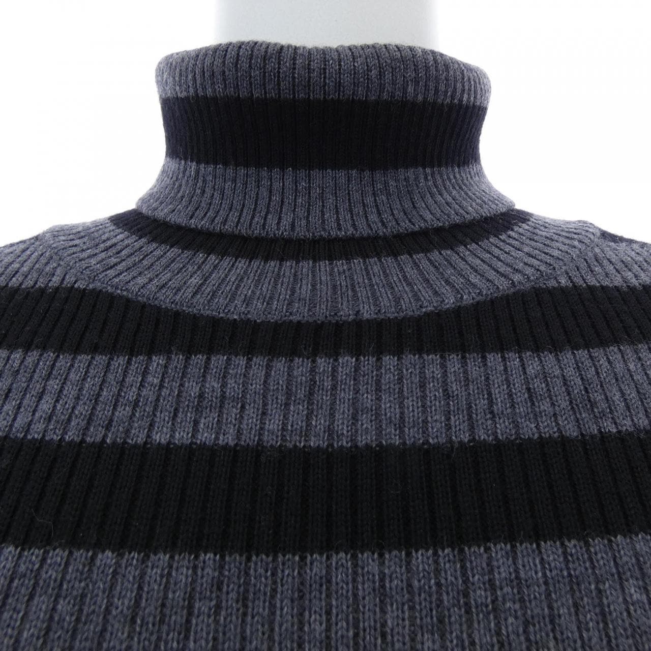 ロエフ LOEFF ニット