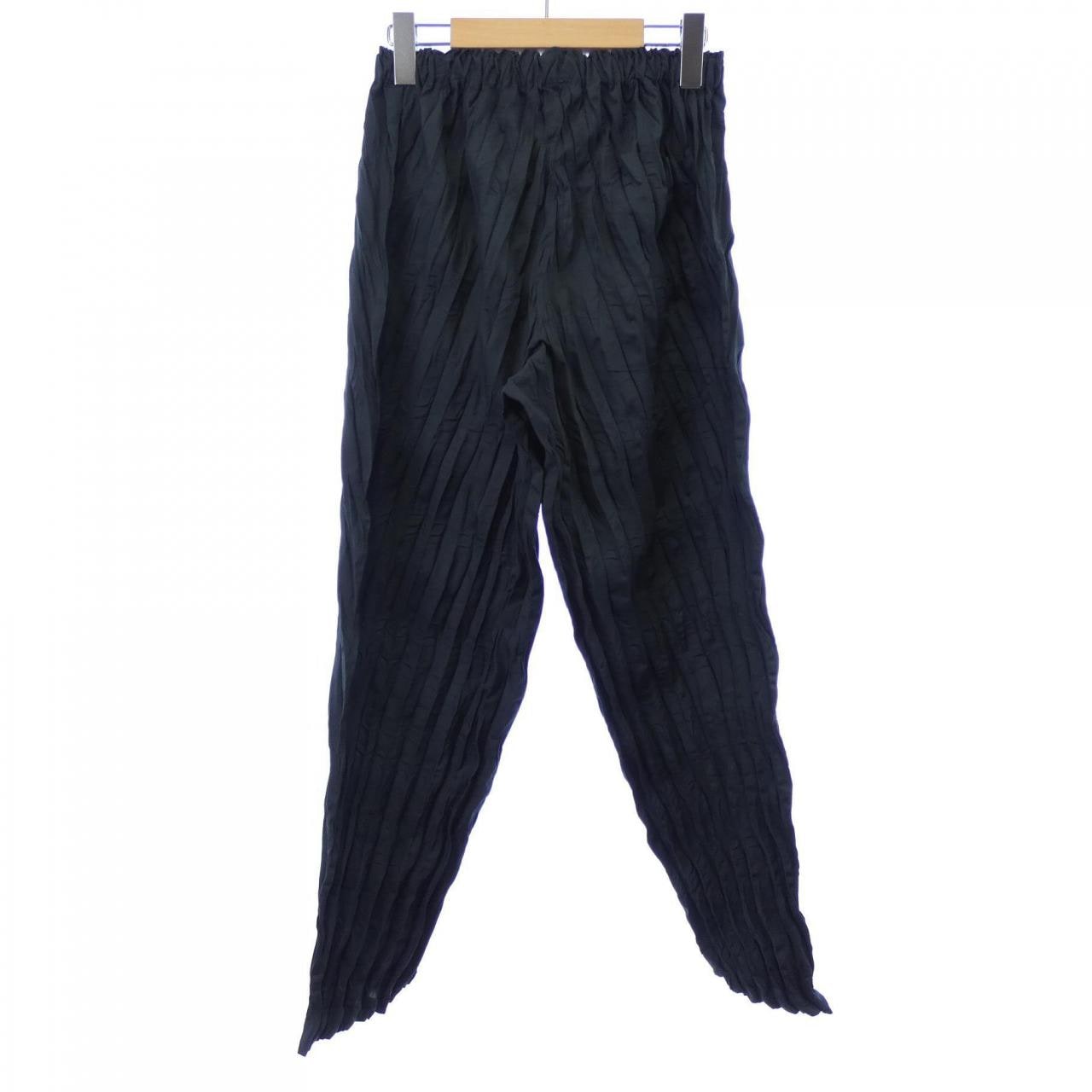 ミーイッセイミヤケ me ISSEY MIYAKE MI53FF662 パンツ