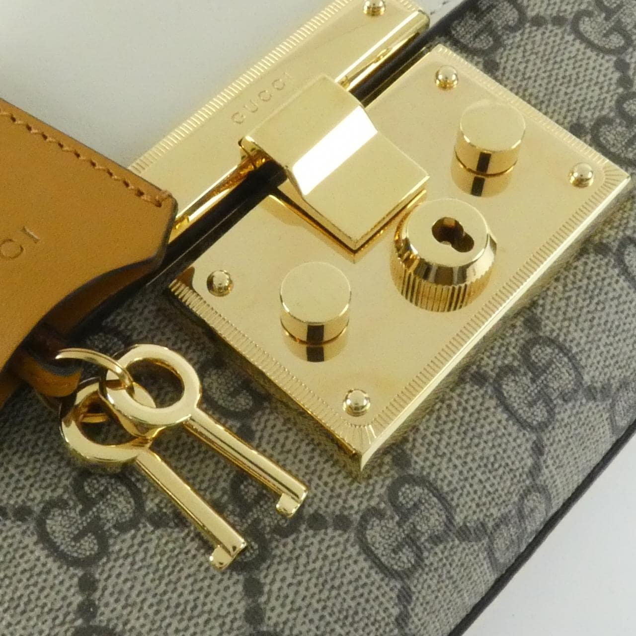 グッチ PADLOCK 409487 KLQJG ショルダーバッグ