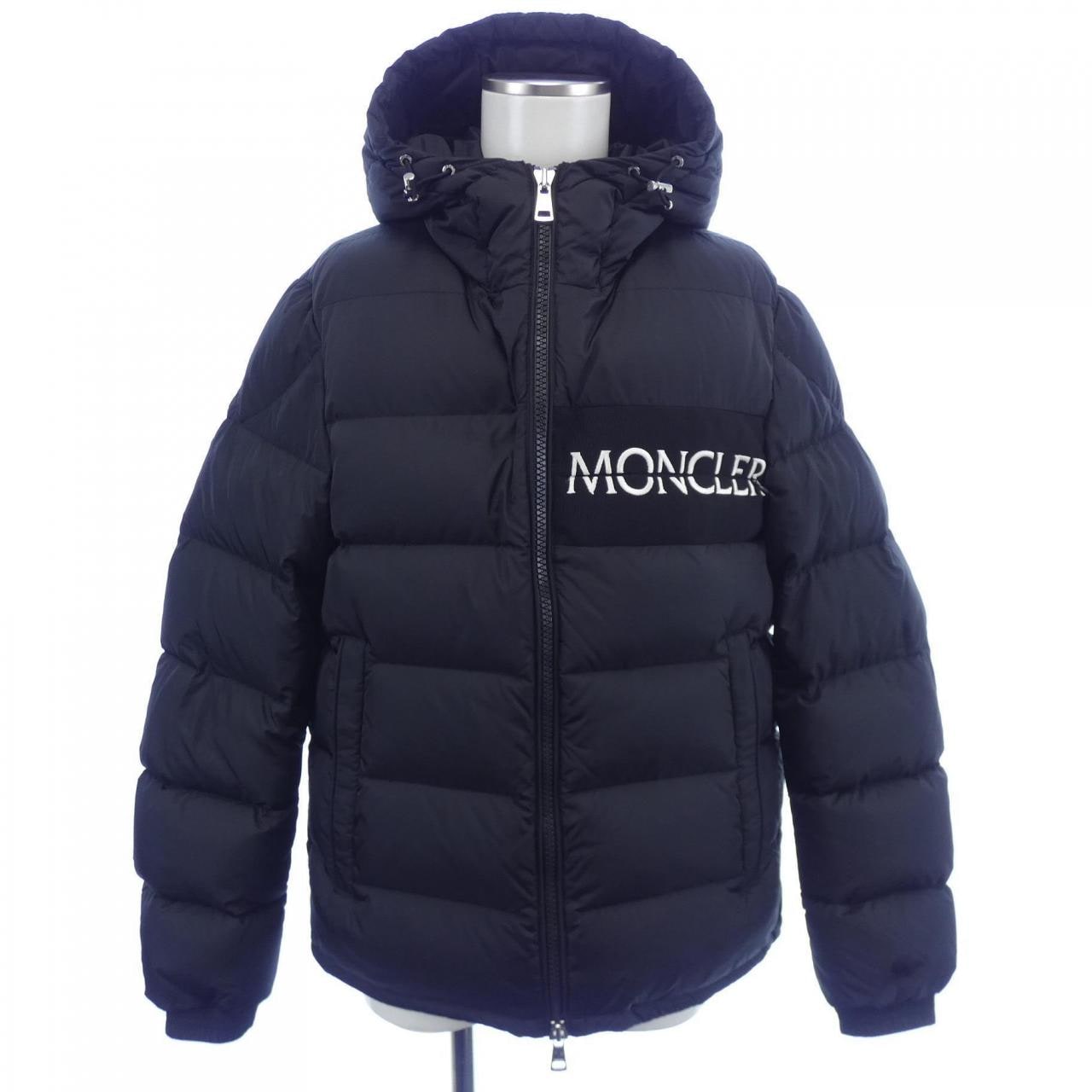 モンクレール MONCLER ダウンジャケット