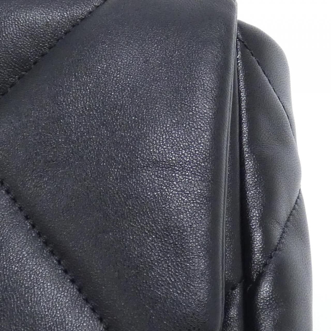 シャネル シャネル19 ライン AS1160 ショルダーバッグ