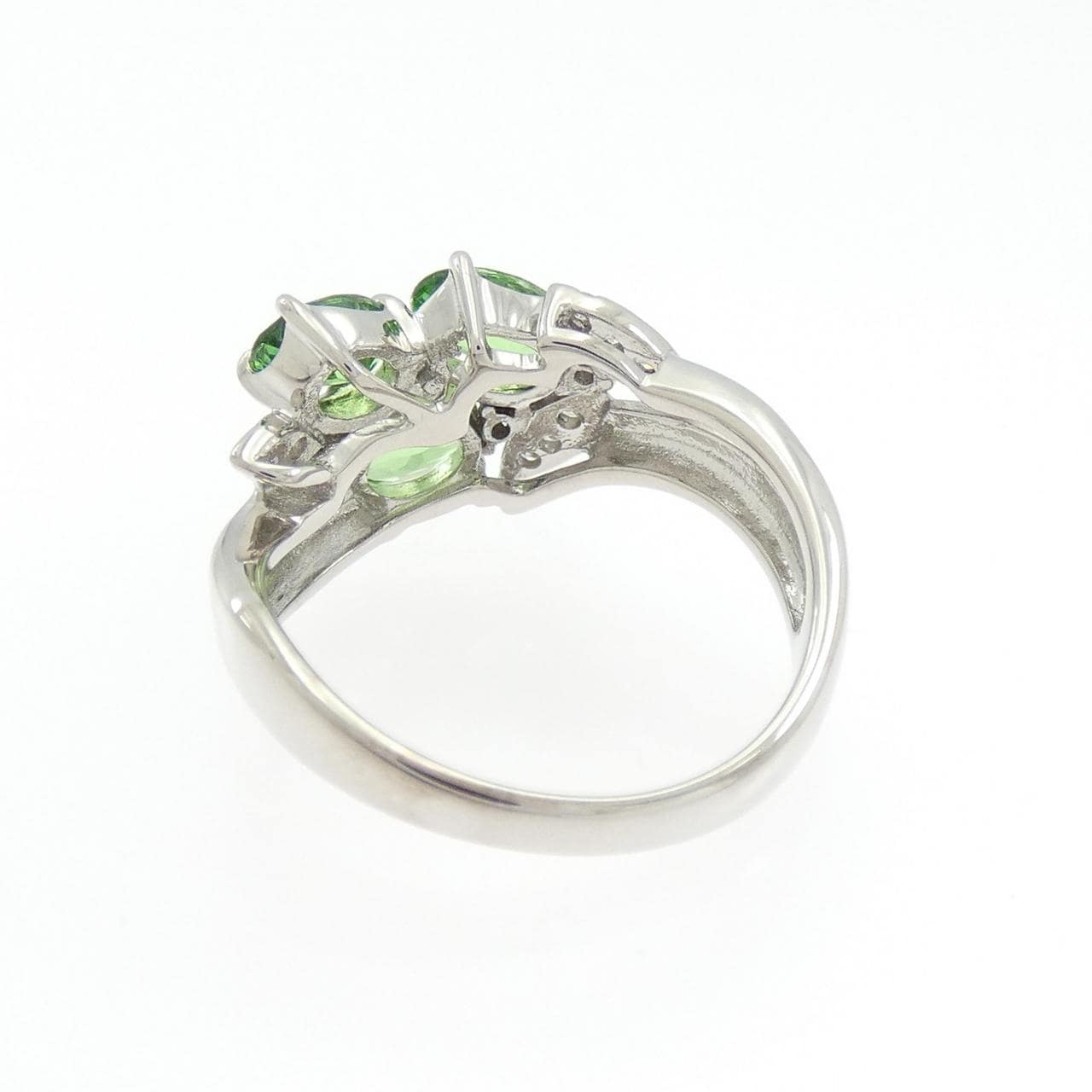 K18WG グリーンガーネット リング 1.32CT