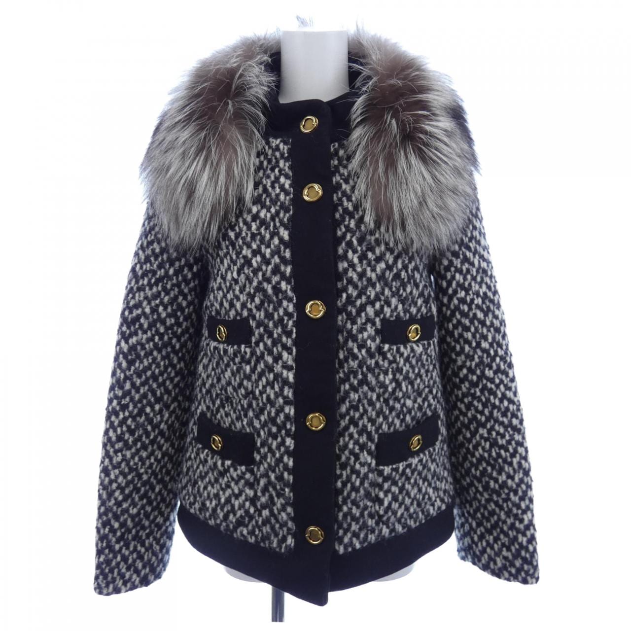 モンクレール MONCLER ダウンジャケット