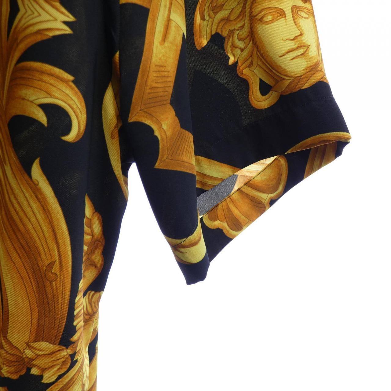 ヴェルサーチ VERSACE S／Sシャツ