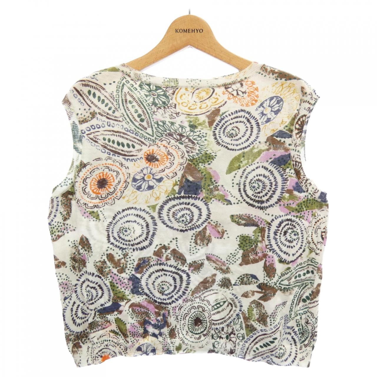 フォーティーファイブアールピーエム 45 RPM トップス