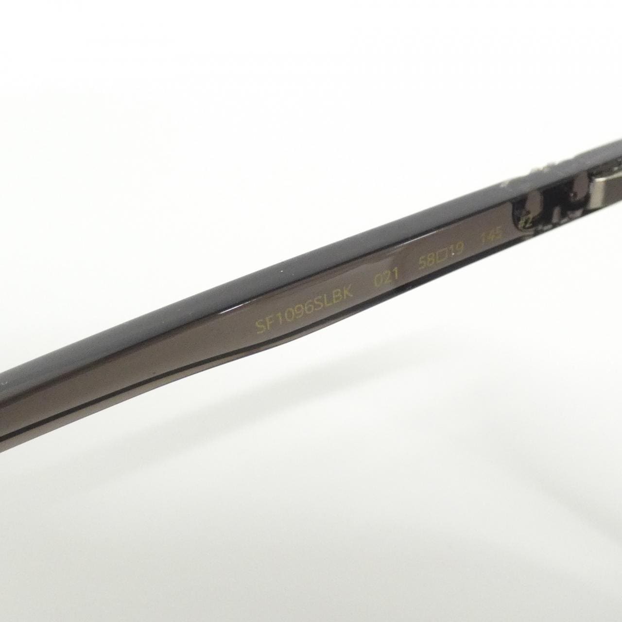 【新品】サルヴァトーレフェラガモ SF1096SLBK サングラス