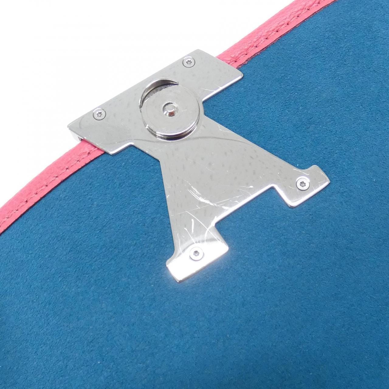 ルイヴィトン エピ ビュシ M59460 ショルダーバッグ