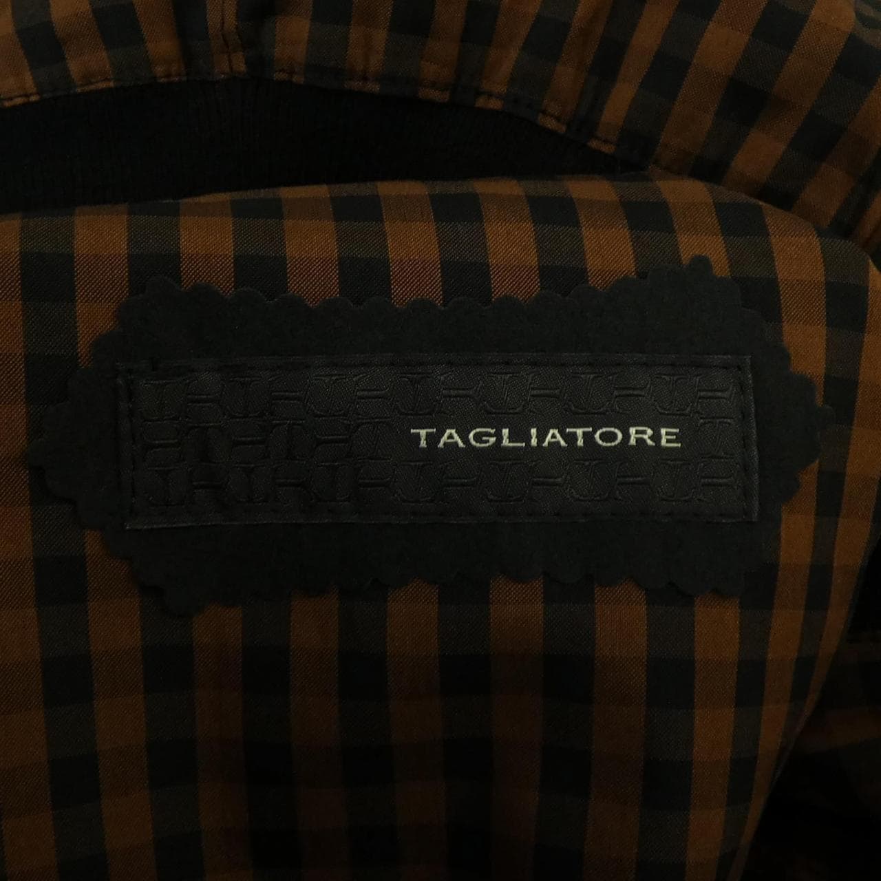 タリアトーレ TAGLIATORE 94FEZ004 ブルゾン