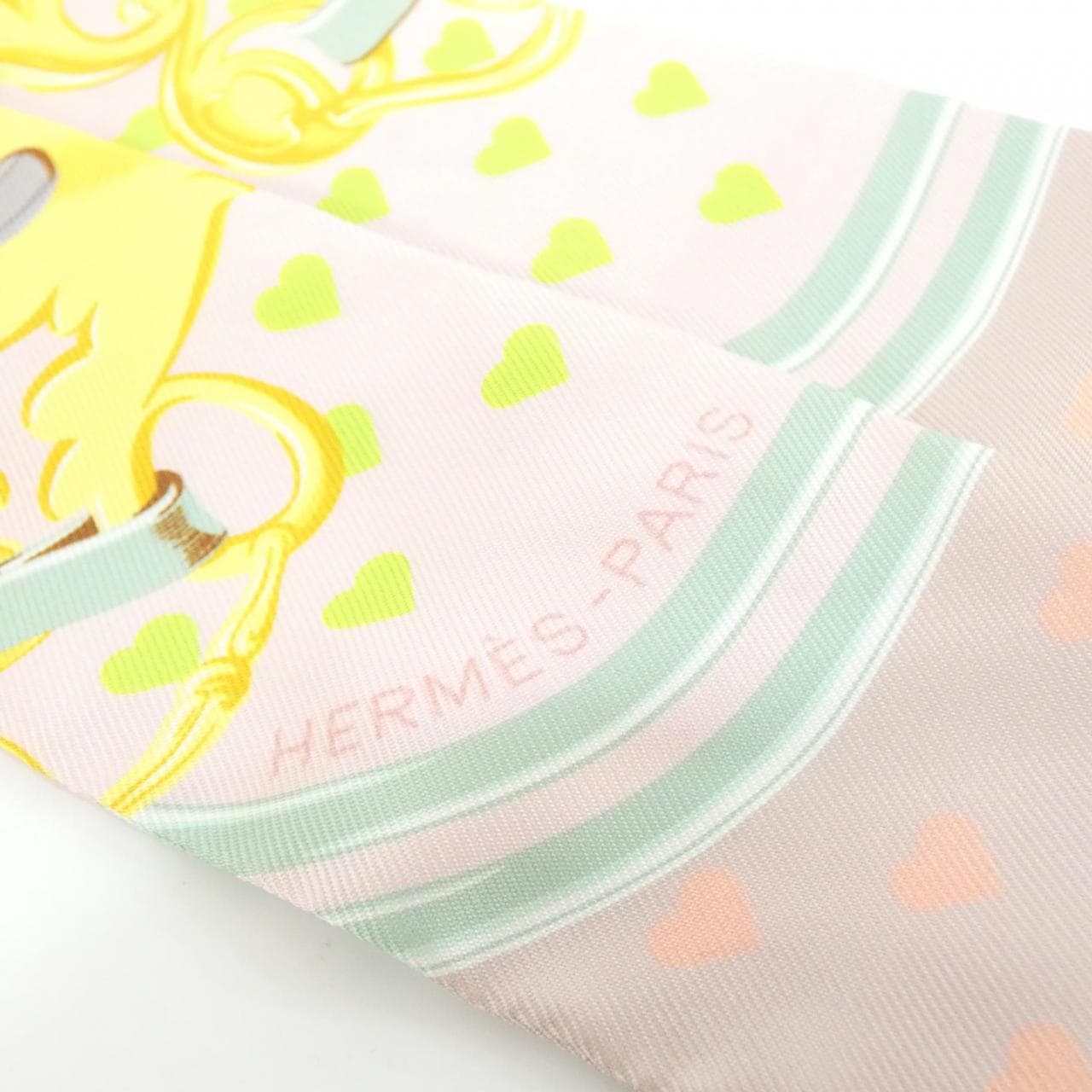 エルメス BRIDES DE GALA LOVE ツイリー 063132S スカーフ