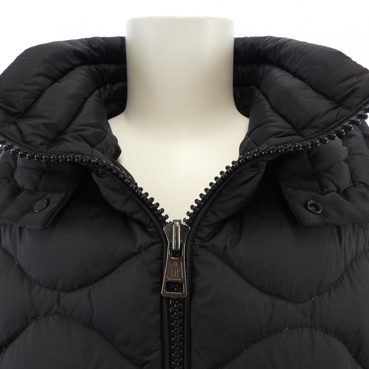 モンクレール MONCLER MORANDIERES ダウンジャケット