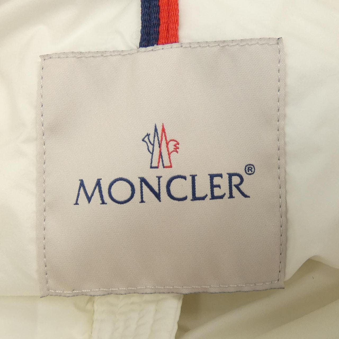 MONCLER蒙克勒羽绒服