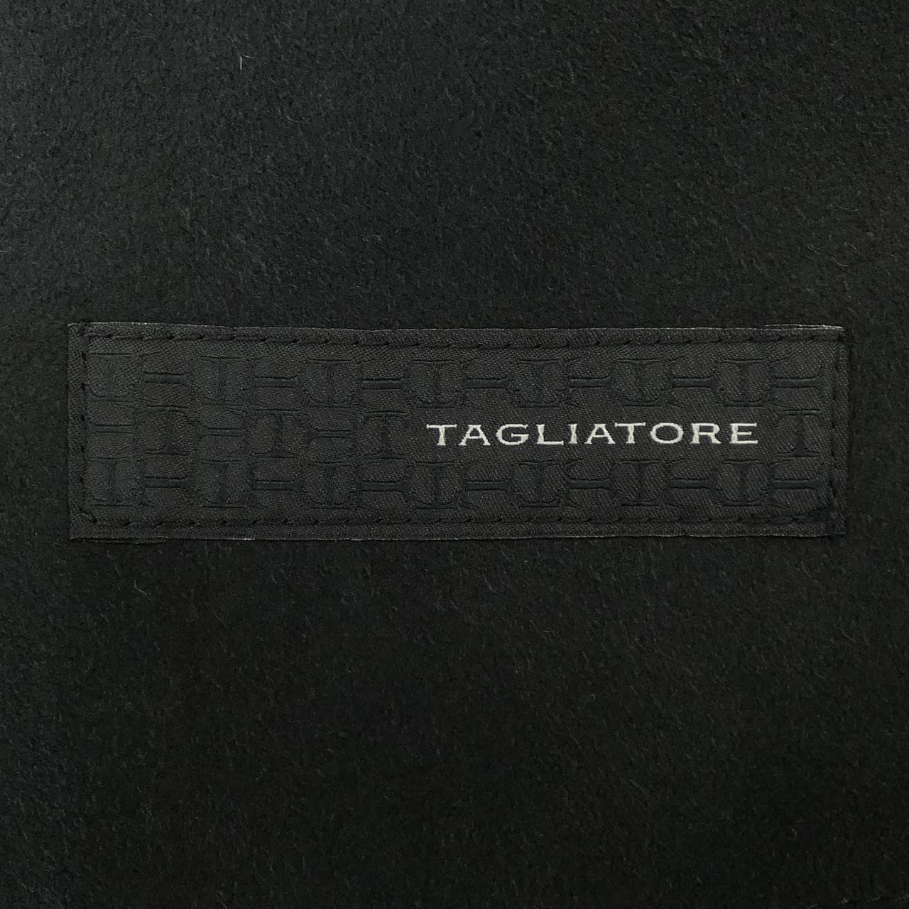タリアトーレ TAGLIATORE ジャケット