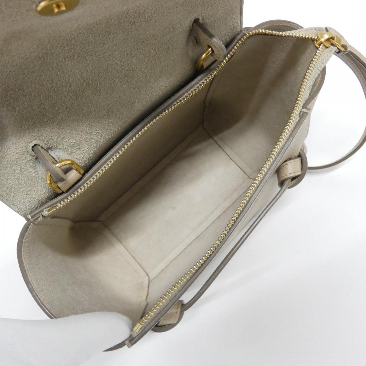 セリーヌ ナノ ベルト 189003ZVA バッグ