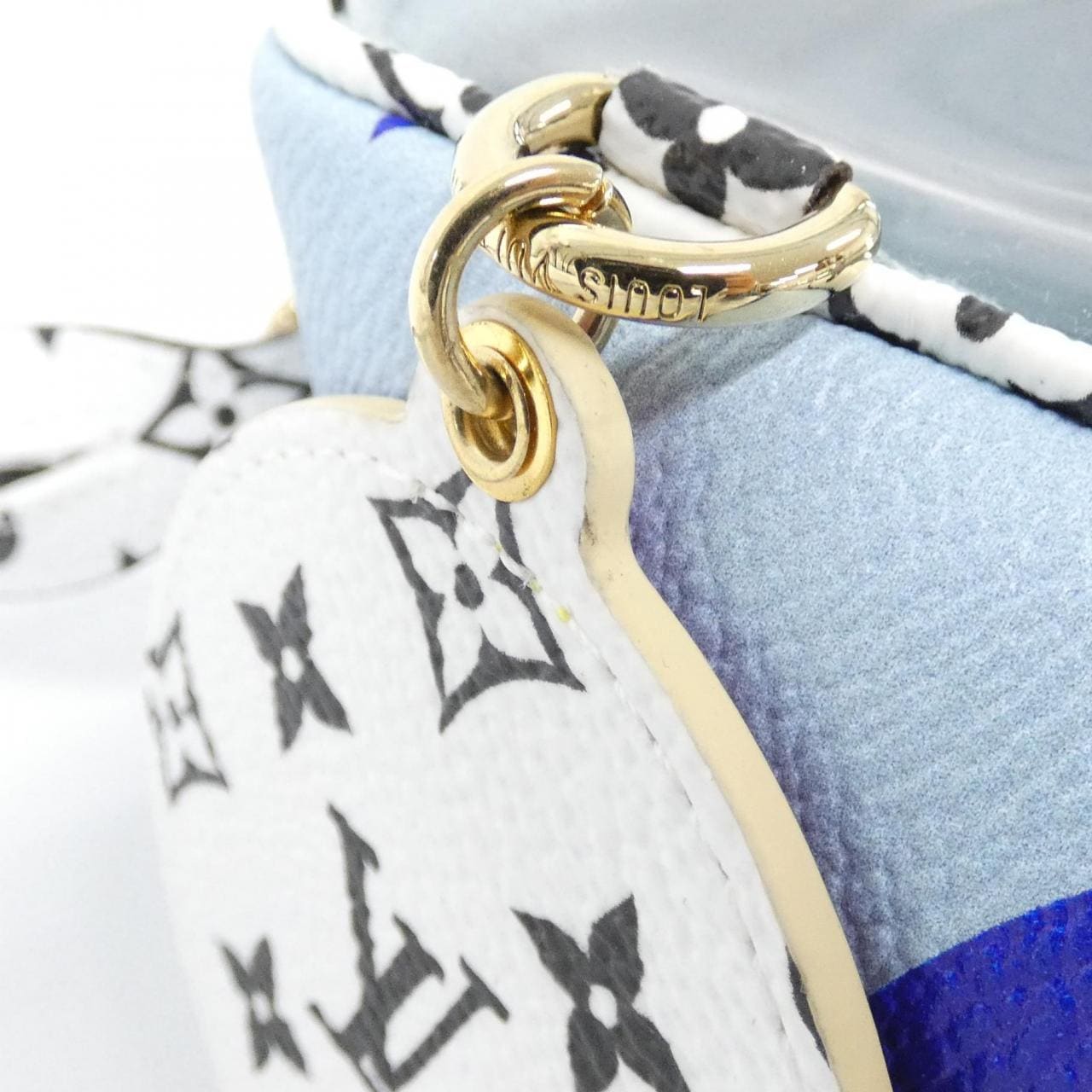 ルイヴィトン モノグラム ジャイアント ビーチ ポーチ M44700 バッグ