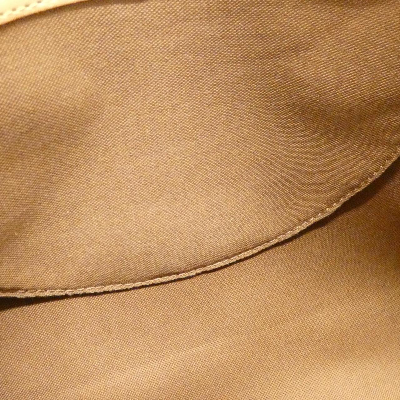 ルイヴィトン モノグラム モントルグイユ PM M95565 ショルダーバッグ