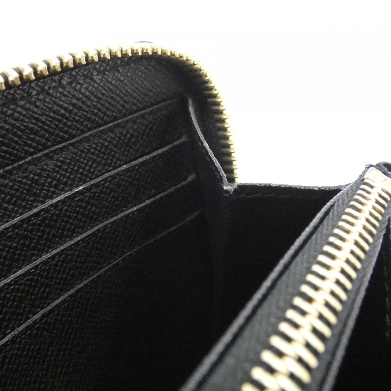 ルイヴィトン エピ ジッピー ウォレット M68755 財布