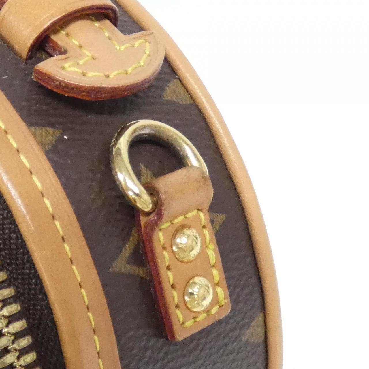 ルイヴィトン モノグラム ミニ ボワット シャポー M44699 ショルダーバッグ