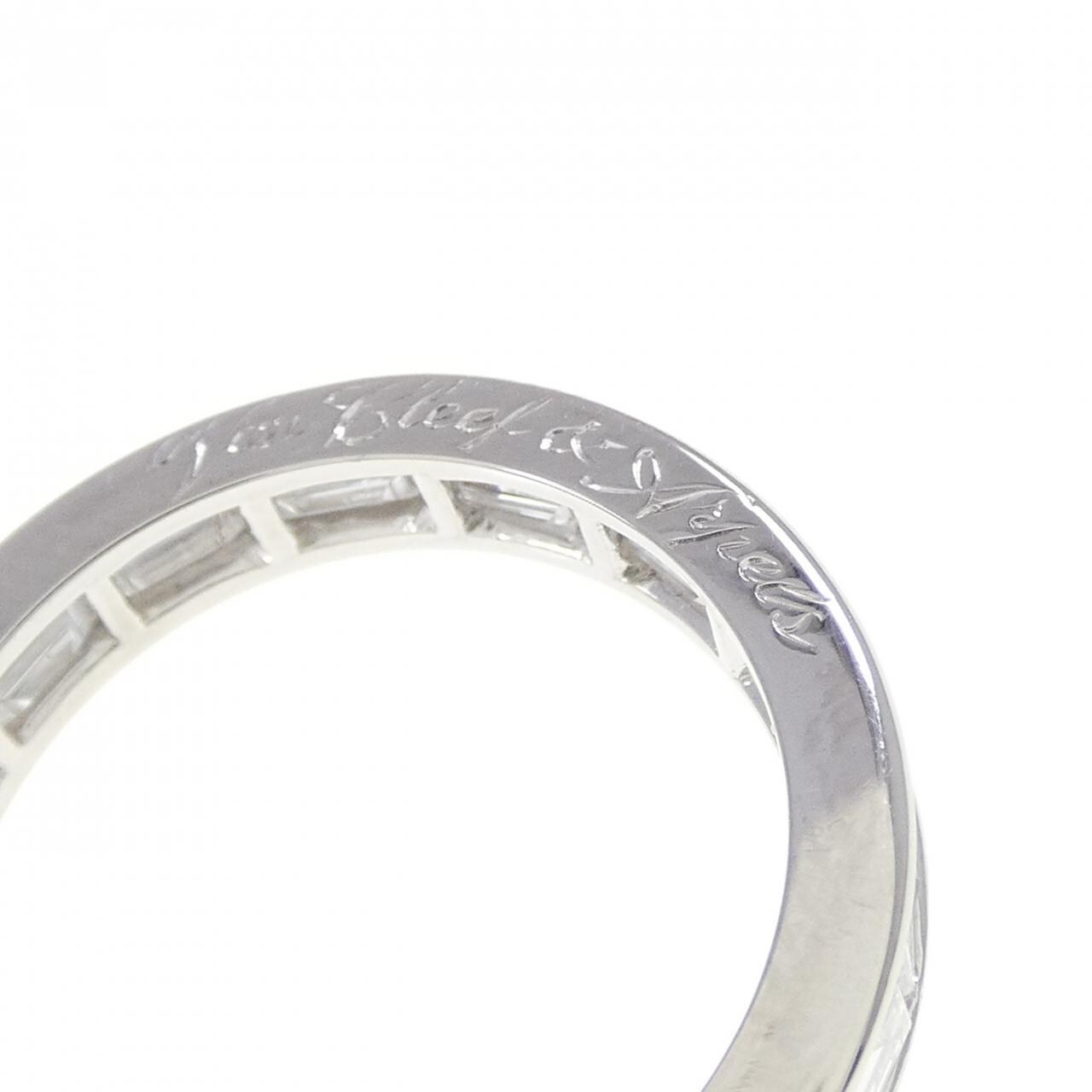 ヴァンクリーフ&アーペル エタニティ バゲット リング