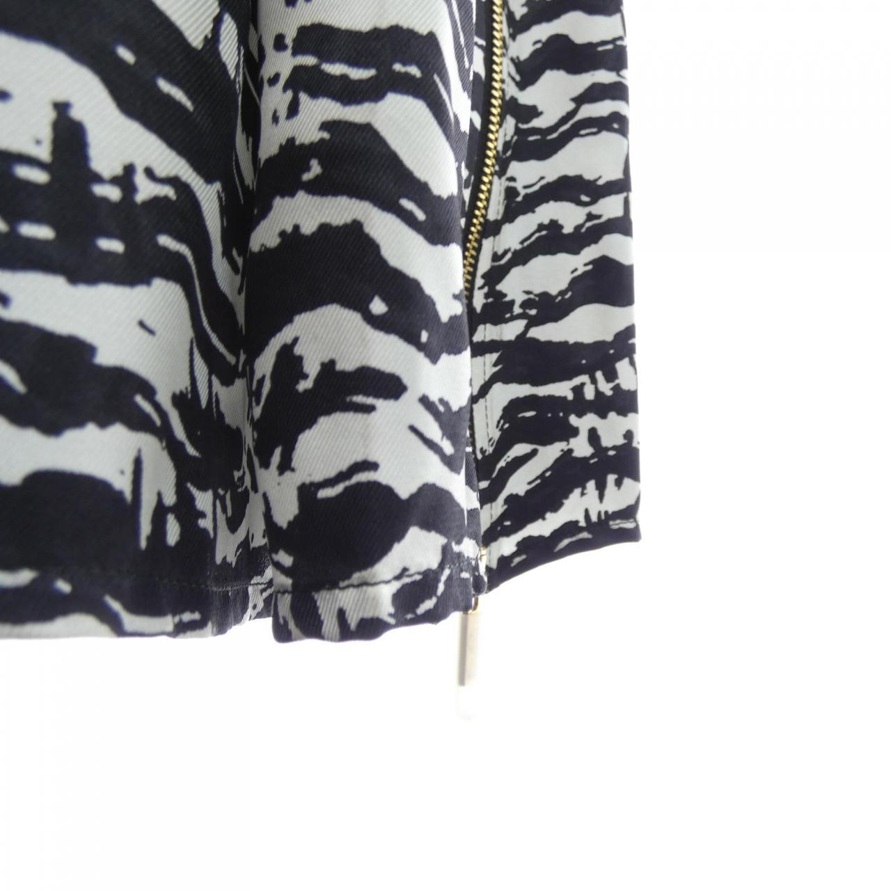 ルイヴィトン LOUIS VUITTON FPSX35AEK スカート