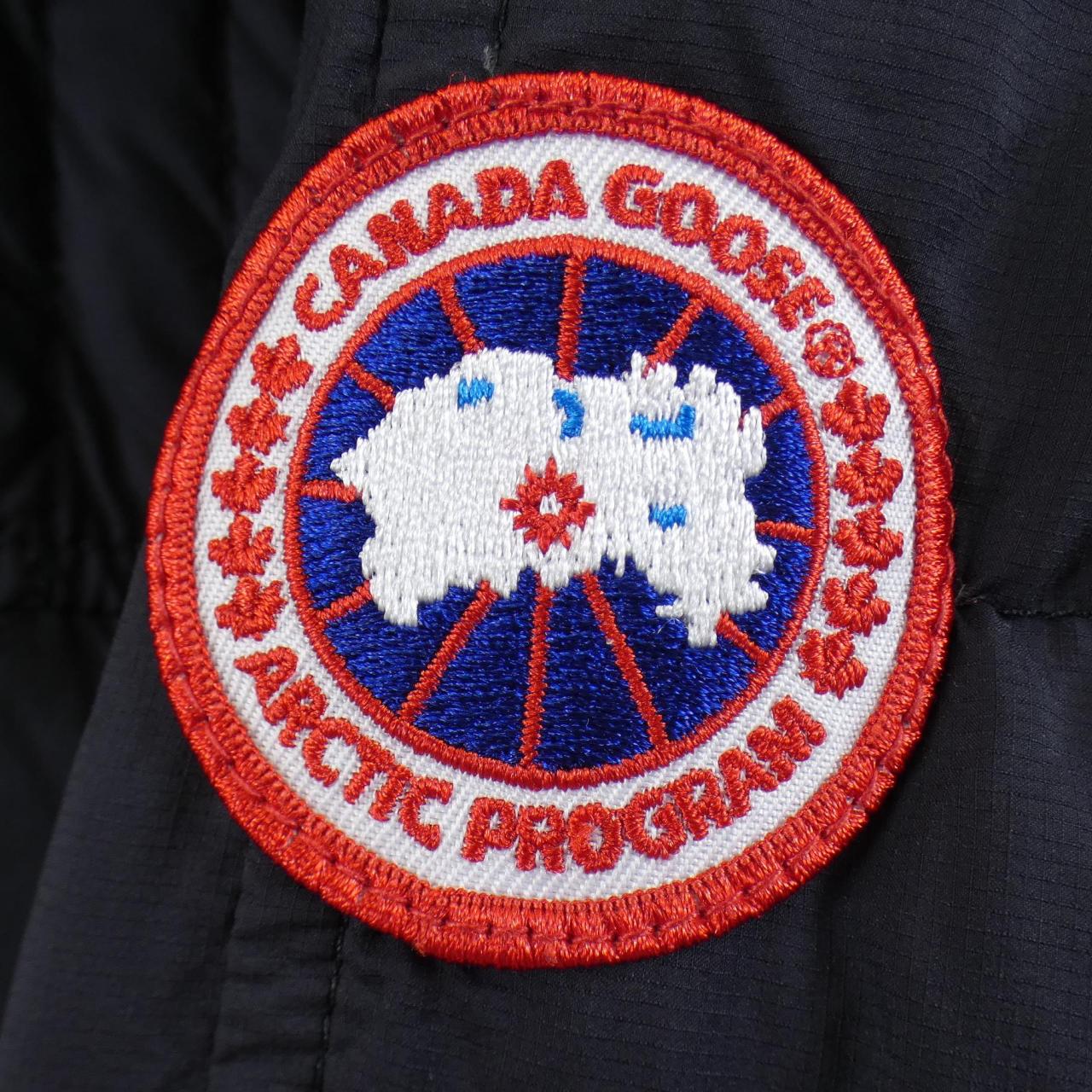 カナダグース CANADA GOOSE 2208M CARBRI カブリ ダウンジャケット