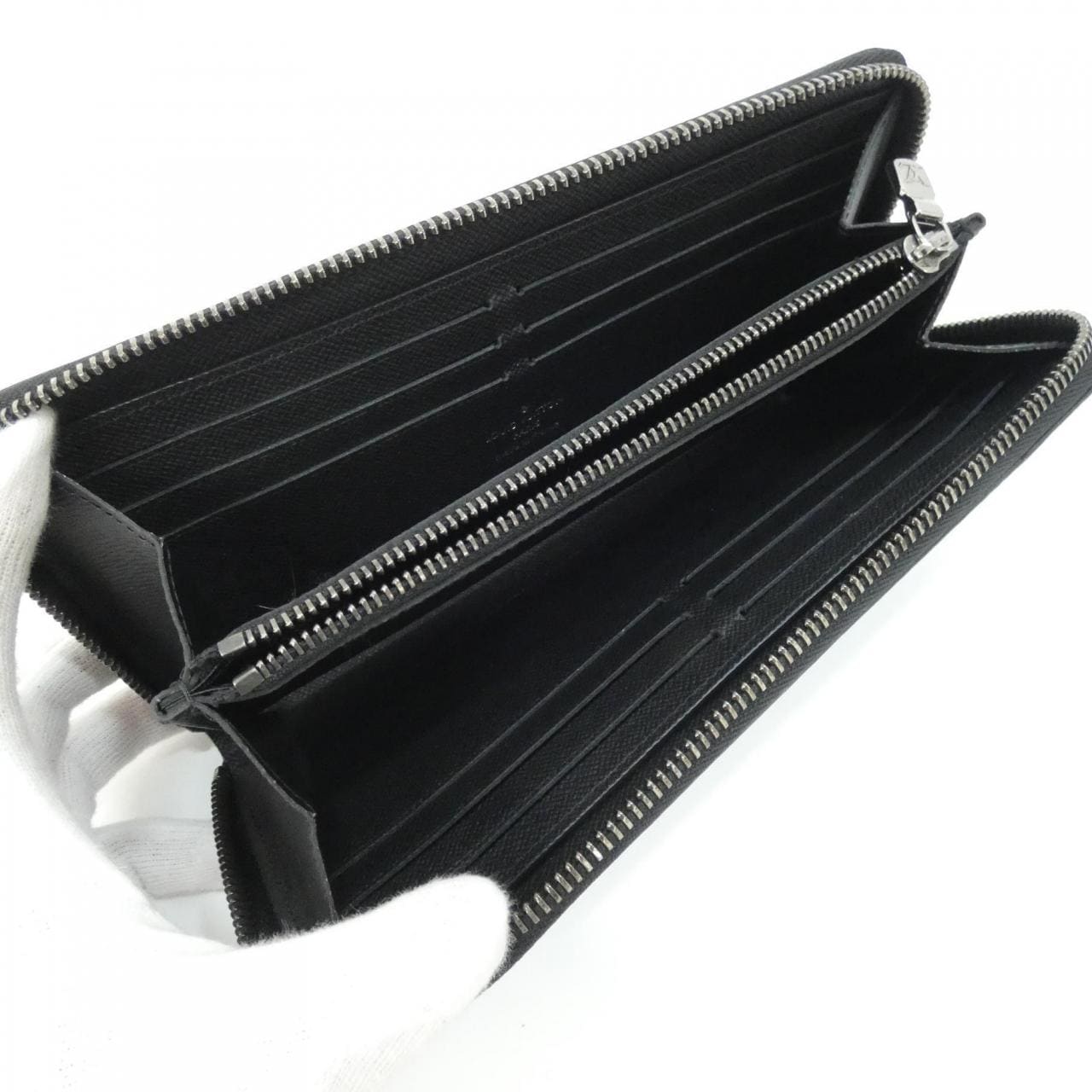 ルイヴィトン モノグラム エクリプス ジッピー ウォレット ホリゾンタル M11611 財布