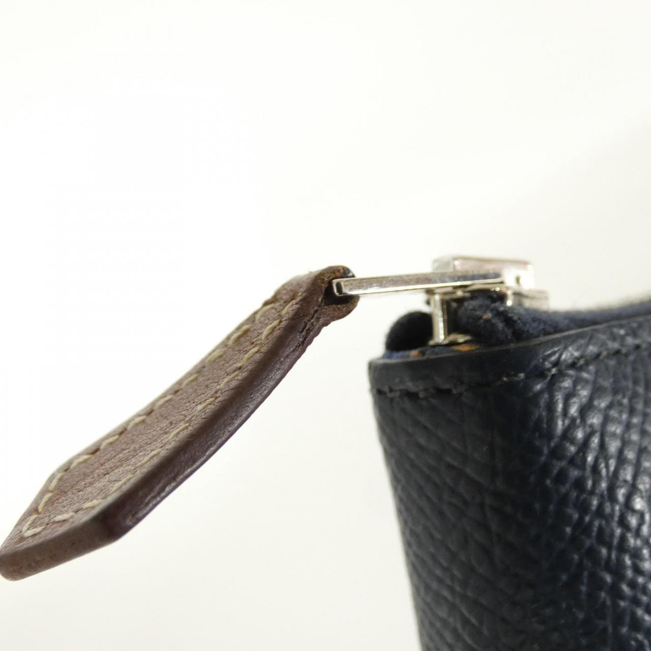 エルメス WILD シルク イン コンパクト 084538CK 財布