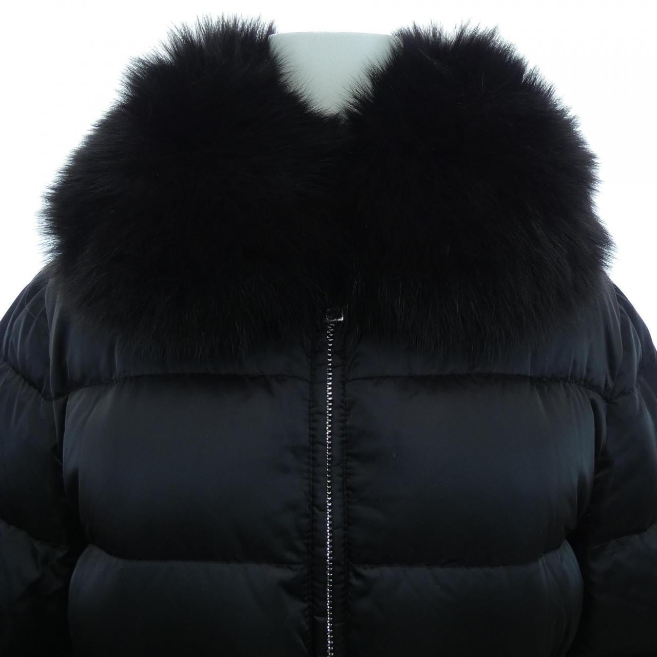 プラダ PRADA 28G062 R152 R0K ダウンコート