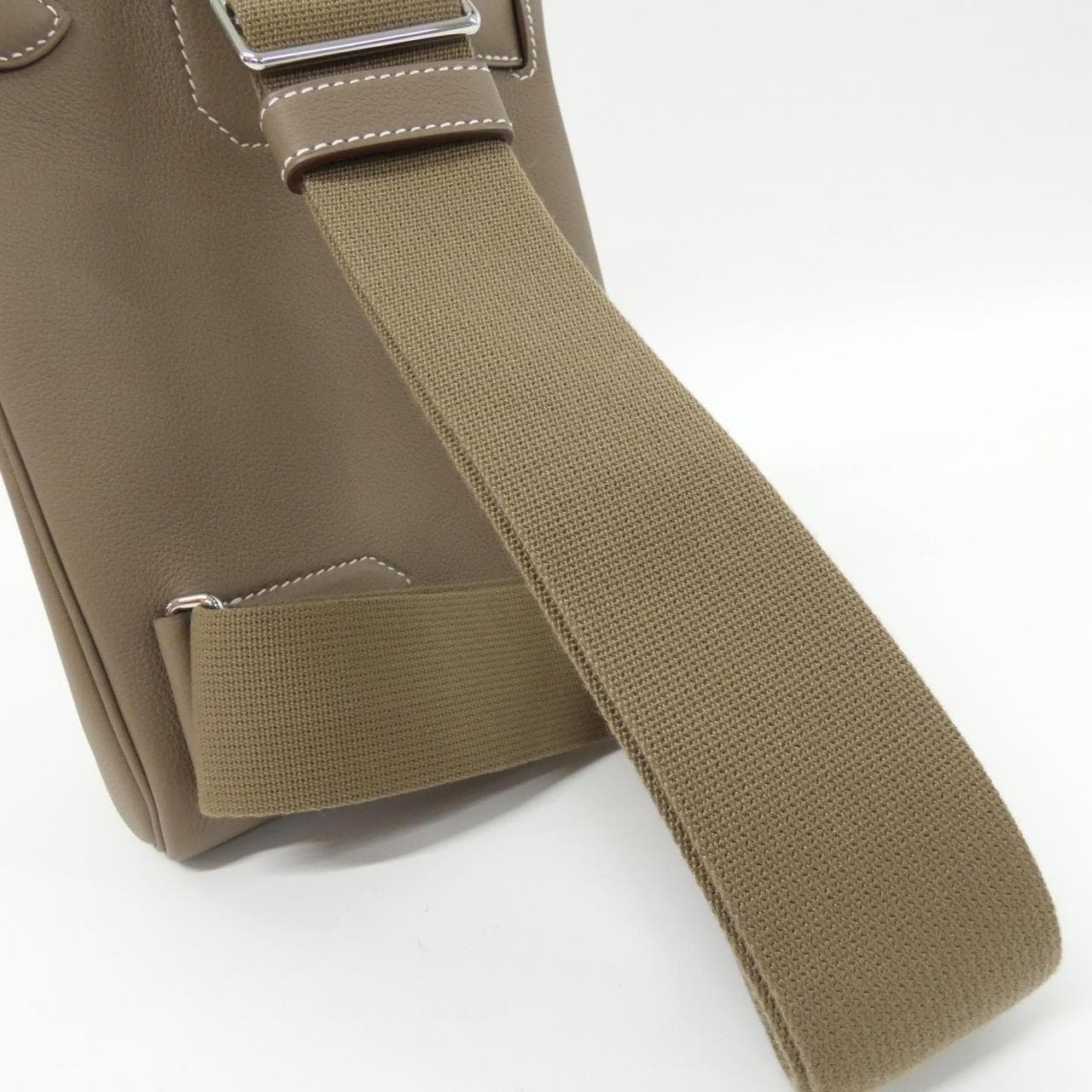 【未使用品】エルメス アッカド PM 083589CK ショルダーバッグ