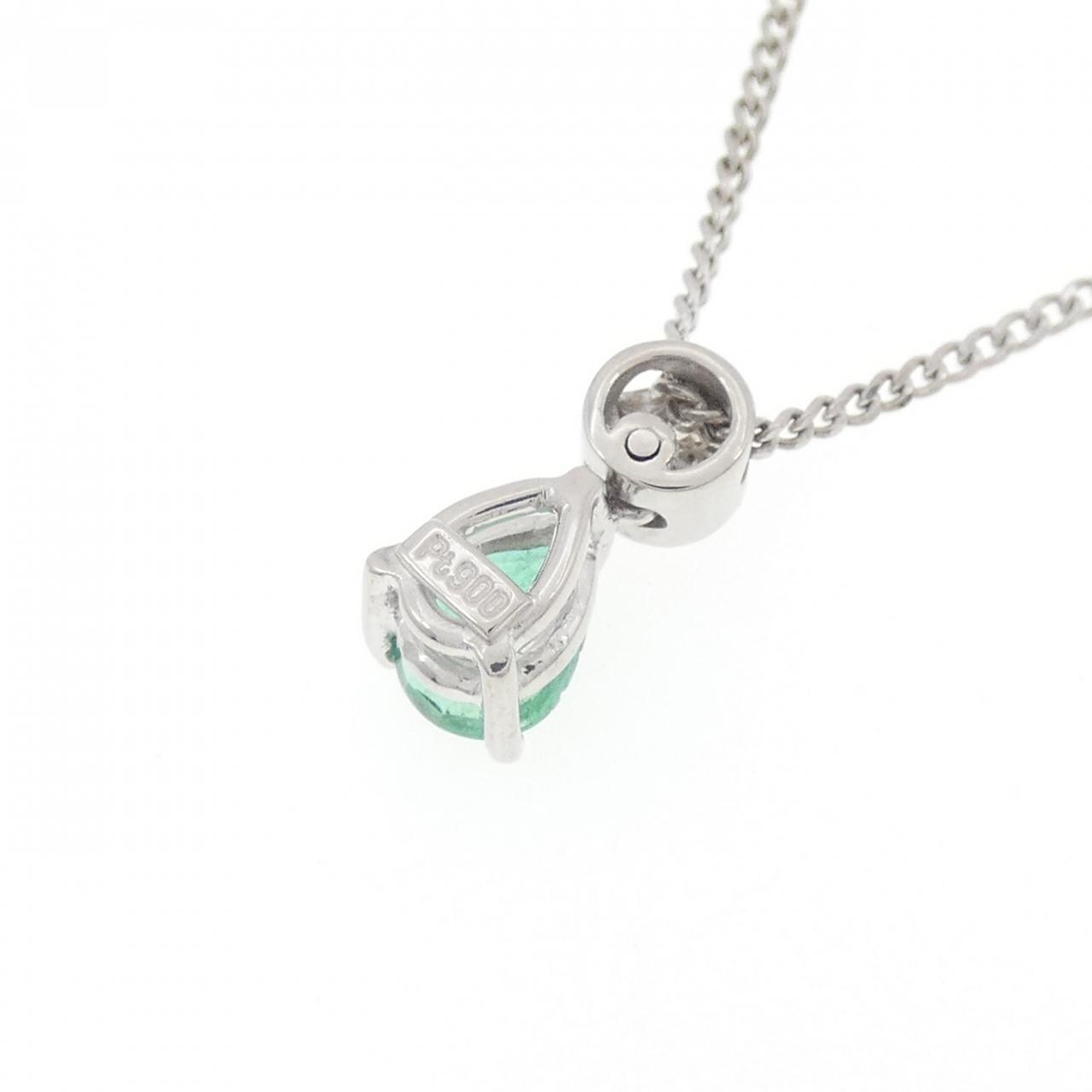 PT900/PT850 エメラルド ネックレス 0.35CT